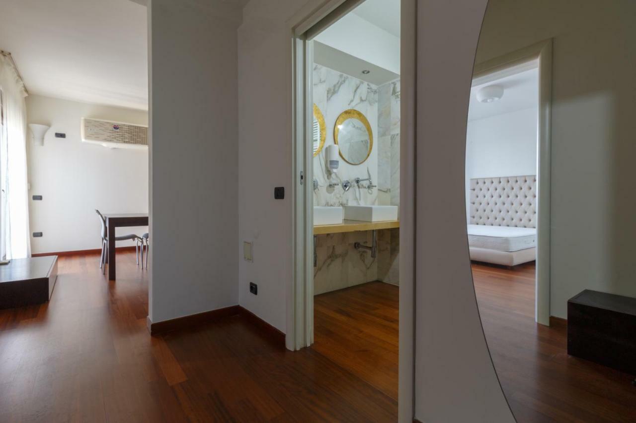 City Center Premium Apartments Bukarest Kültér fotó